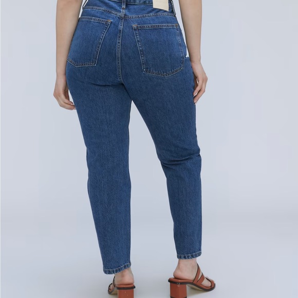 Everlane Curvy 90’s Cheeky Straight Jean - Deep Atlantic - Picture 2 of 8